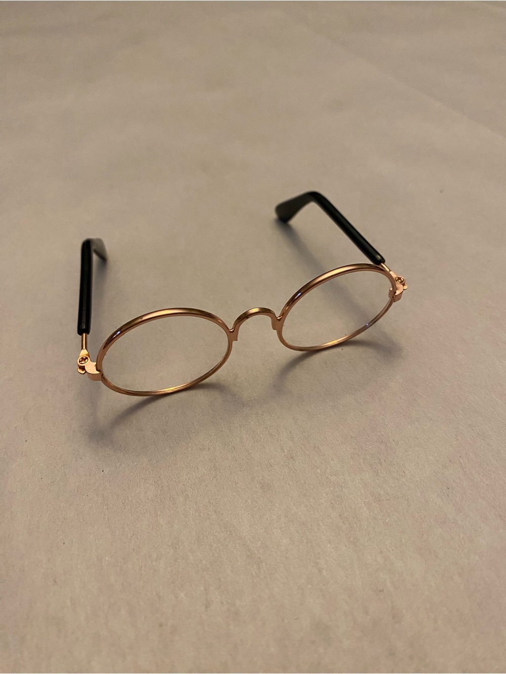 Kids Round Metal Glasses in Rose Gold with Black Temples